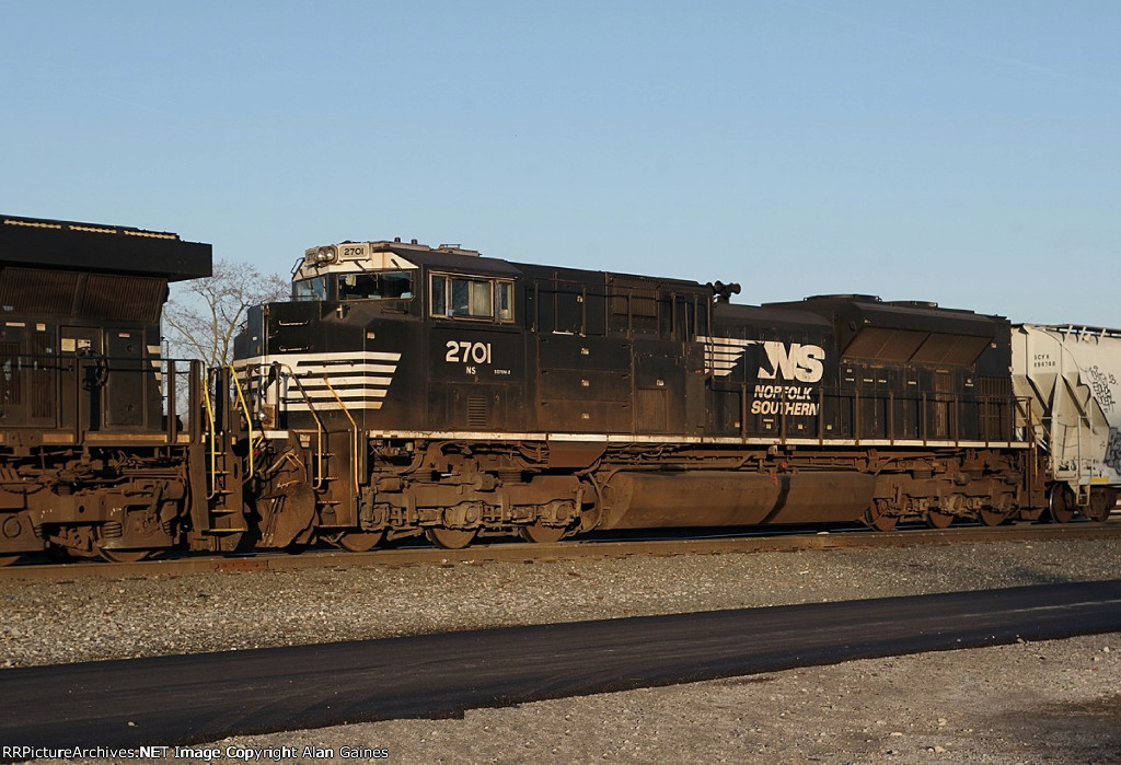 NS 2701